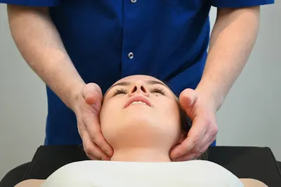 Terapeuta Jakub Płaneta